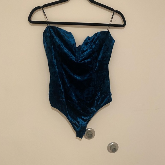 Fashionova suede strapless bodysuit - Picture 4 of 14